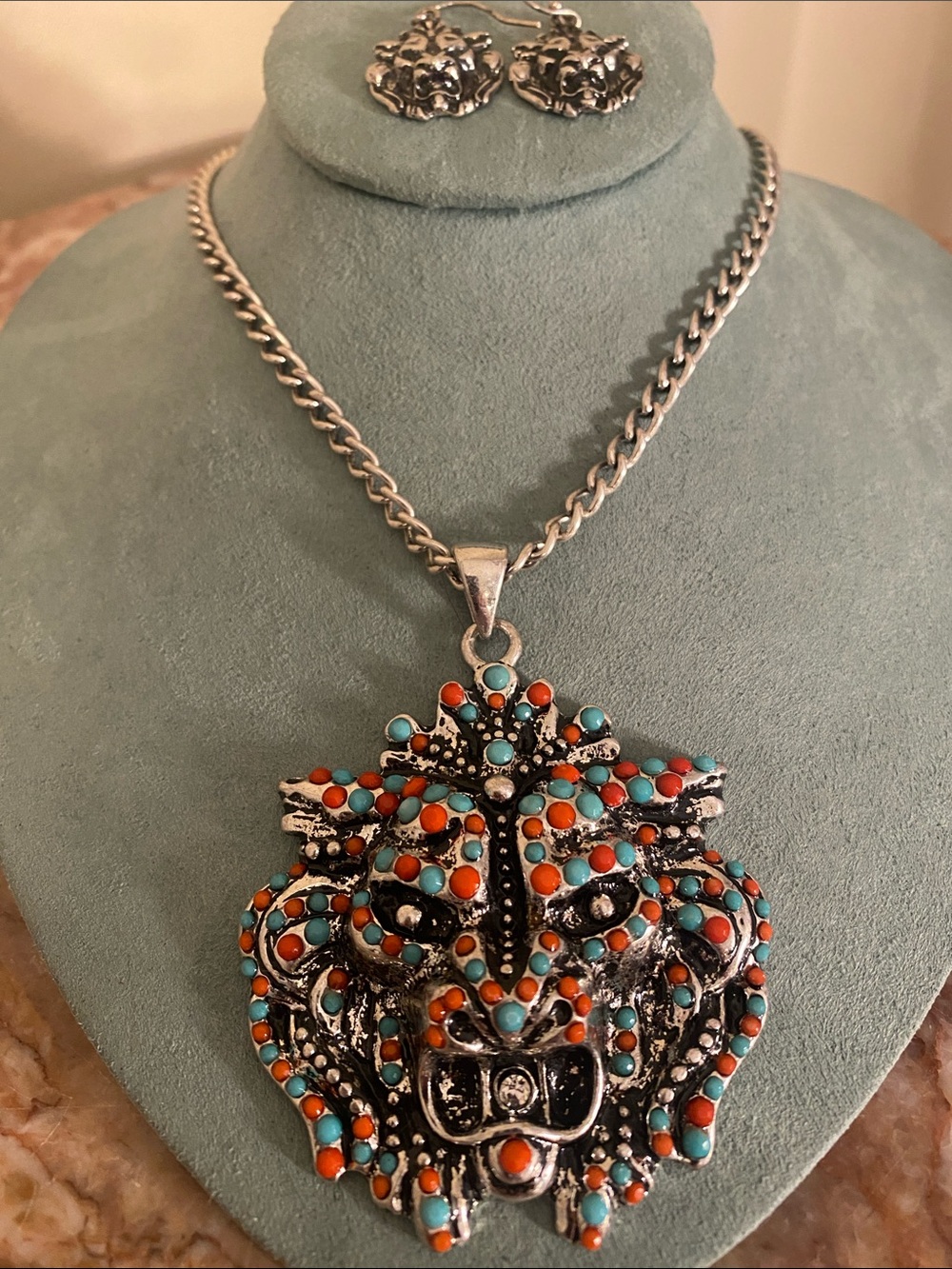 Silver toned Lion Head Pendant Necklace Turquoise/Coral Style & Earring Set